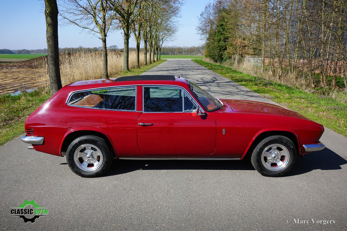 The car that created the 'shooting brake' segment: Fantastic 1973 Reliant Scimitar GTE (SE5A) for SALE at Classic Open. This car blended speed, style and space long before modern the sporting estate went mainstream. More photos, info and price: classicargarage.com/cars-for-sale/…

#Reliant