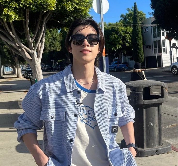 whip cream (kangen nyujins) tweet media