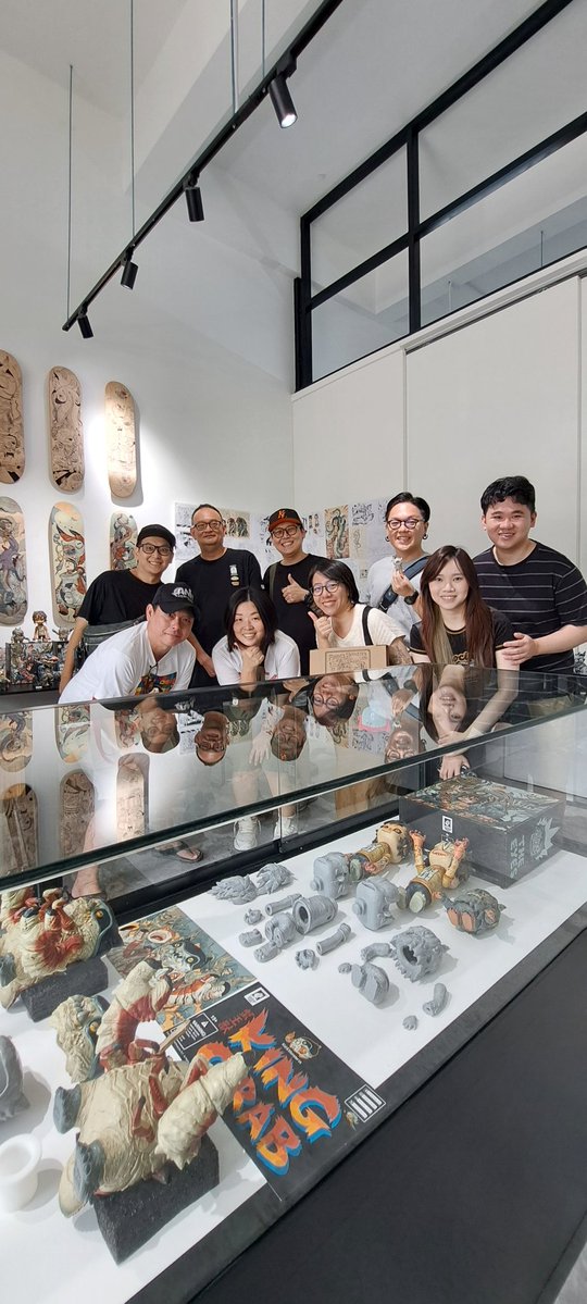 1000Tentacles tweet media