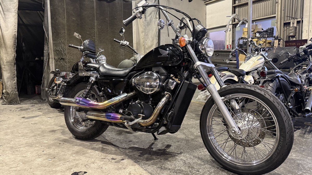 FACTIONcoltd's tweet photo. 今日は進捗のお知らせです☆
VT400Sのカスタムのご依頼をいただいておりますS様、大変お待たせしております。
もう少しで完成しますのであと少しだけお待ち下さいね☆
#VT400S
#VT
#honda
#ホンダ
#bike
#bikelife
#biker
#バイクライフ
#バイクカスタム
#custombike
#custommotorcycle
#FACTION https://t.co/pe6PqWxaSV