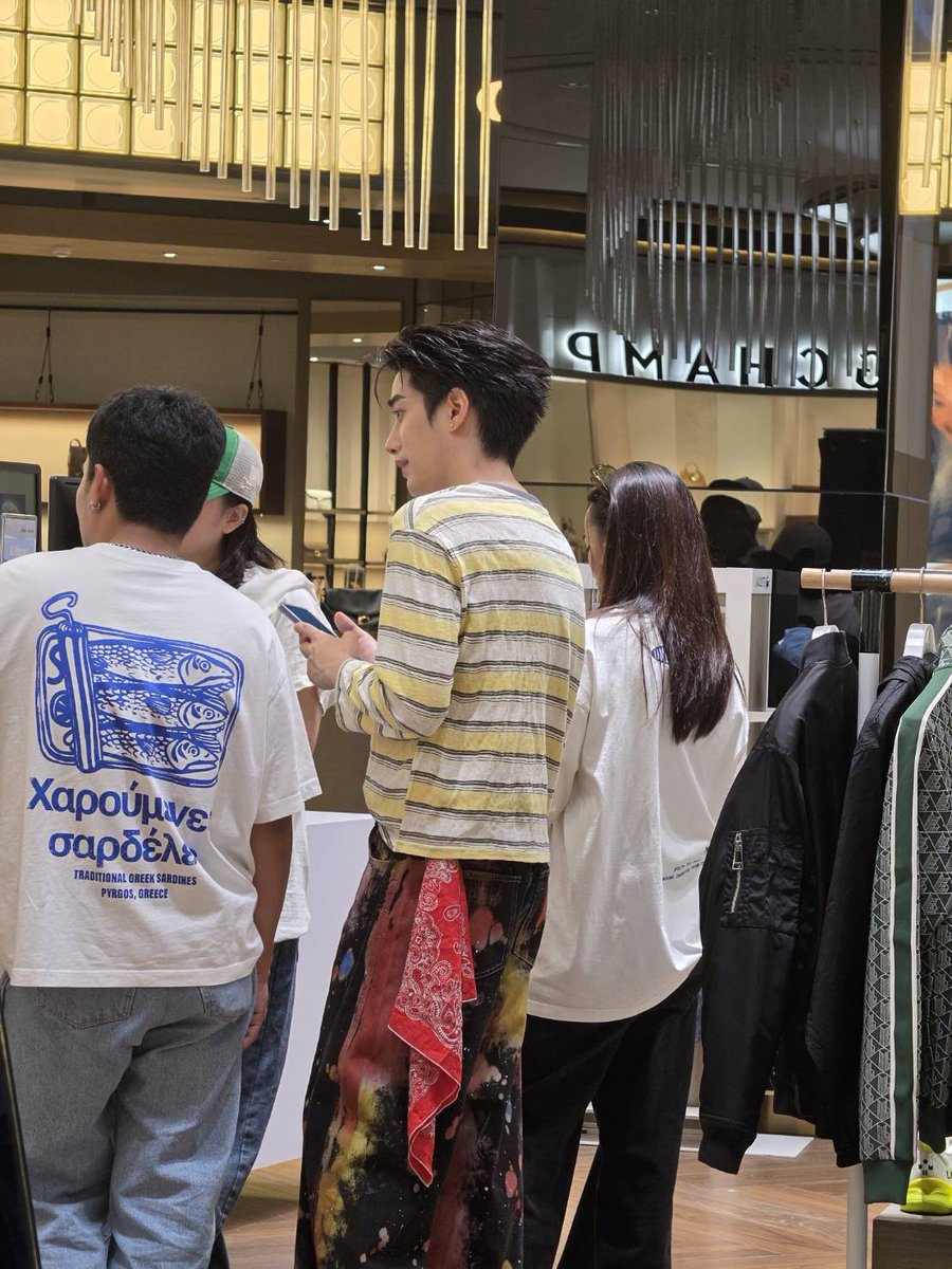 ☆°♡🦆🐰ชินจัง🐰🦆♡°☆ tweet media