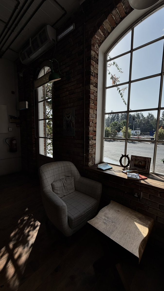 yamiato8's tweet image. قهوة الجمعة 🩶