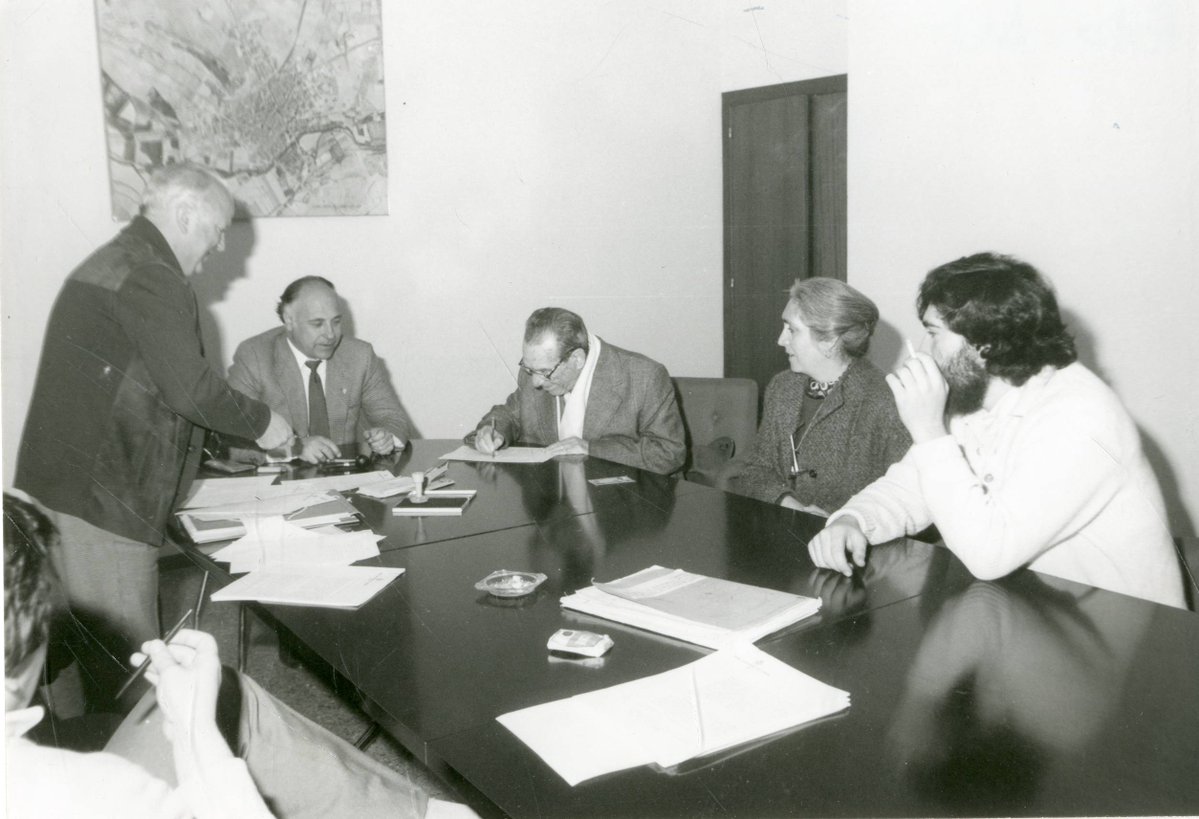 aclurgell tweet media