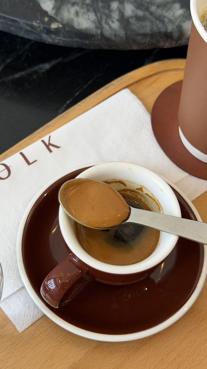 صقُر tweet media