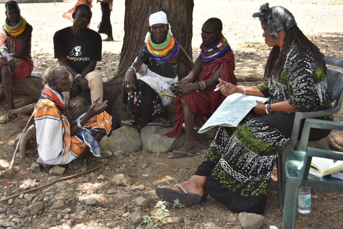 echami_a_ito's tweet photo. At Echami A Ito we believe that older persons still have more to contribute to society. We listen to them and give them a voice through advocacy and economic empowerment. Save A Granny project, supported by @Age_Int and @HelpAge enables us to support older persons in Turkana. https://t.co/nBzpyEoX0y