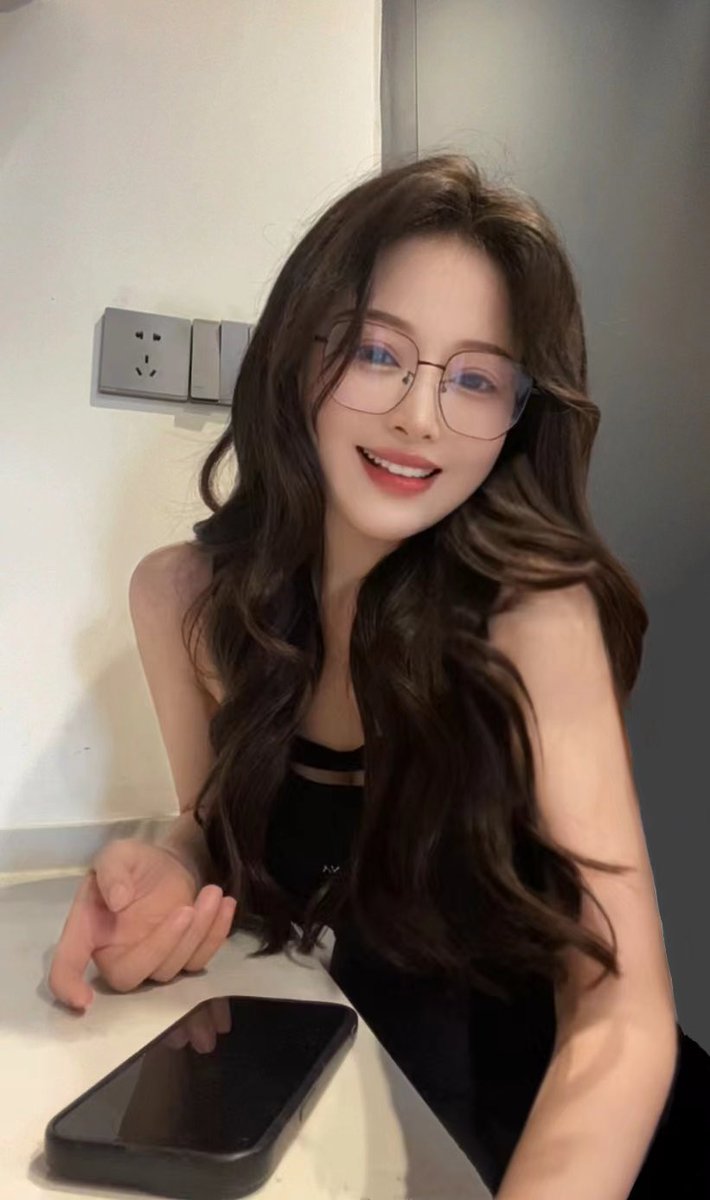 恩恩女王 tweet media