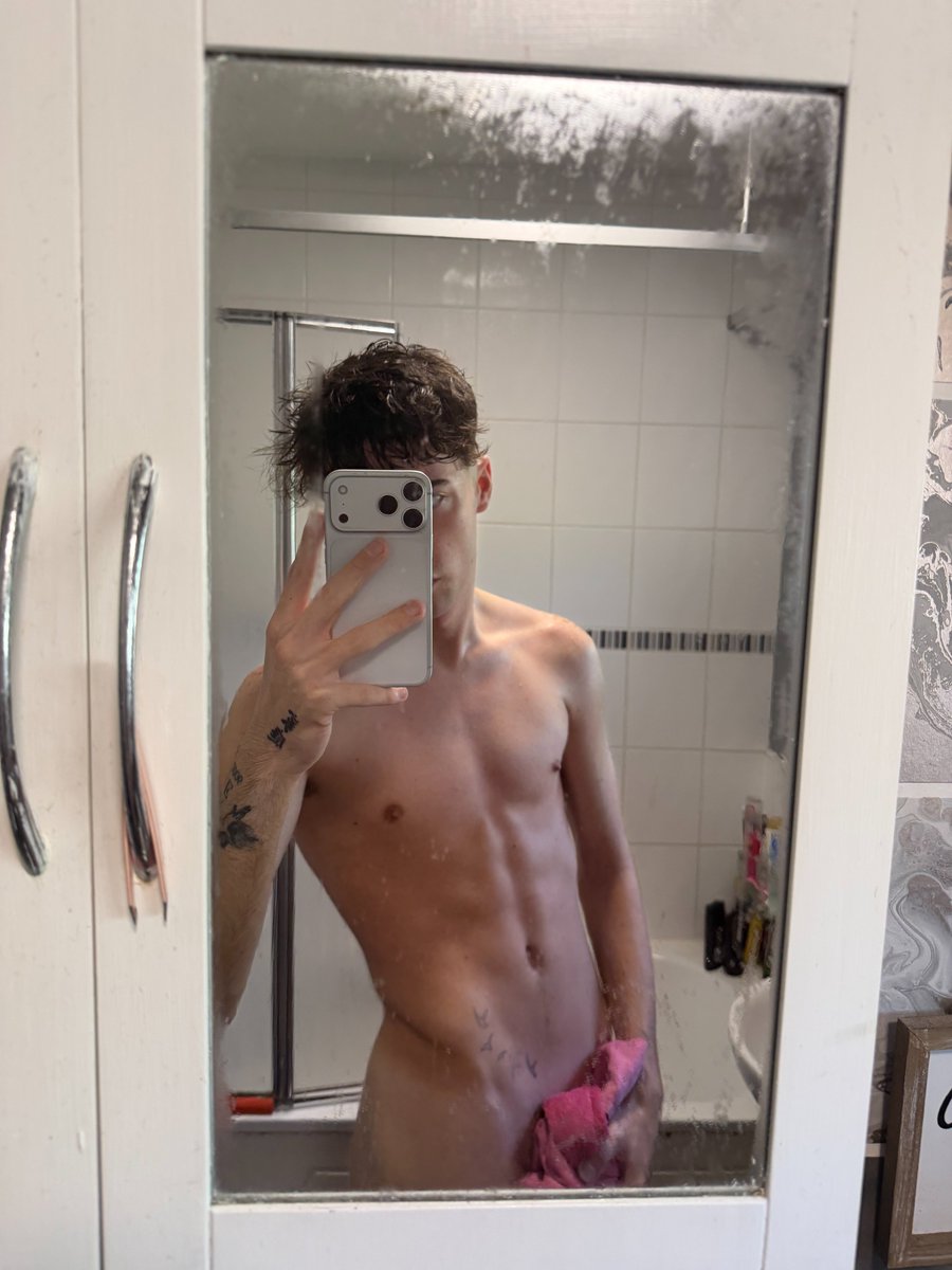 cuzza 🌶️ tweet media