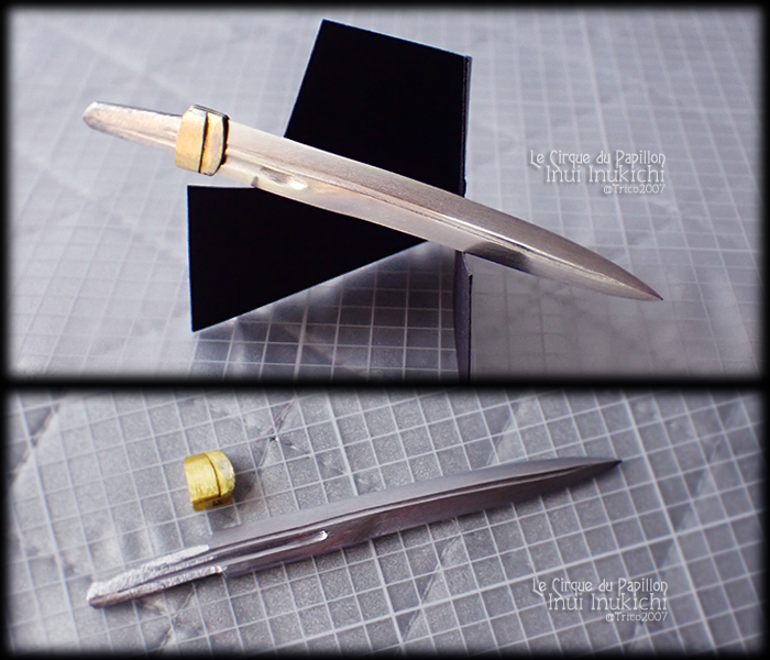 Trico2007's tweet image. 次回出品予定のドール用御刀は、小烏丸造(こがらすまるづくり)の短刀！
鋒両刃造(きっさきもろはづくり)とも呼ばれる、根元は片刃・上半身は両刃という手の込んだ姿で、刀身全長9.2cm、刃長7.0cm、拵を含めた総長は10cm超の予定です。
#Miniature #日本刀