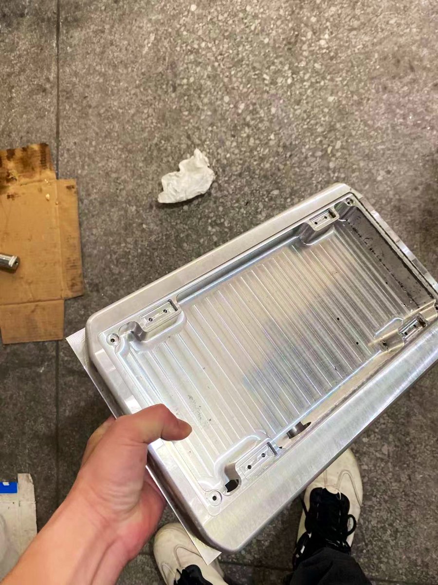 Sidnificus's tweet photo. CNC’ing the new weapon for @Xernamos3 at @evojapan_info
• 1 of 1 case designed for Xerna only;
• Unibody design, made of 7075 aluminum.
• Light, Compact, and 0 Noise;
Best design, craftsmanship and production quality IN THE WORLD, ONLY at ROS.
#IAMTheScene https://t.co/83gWskkJpj