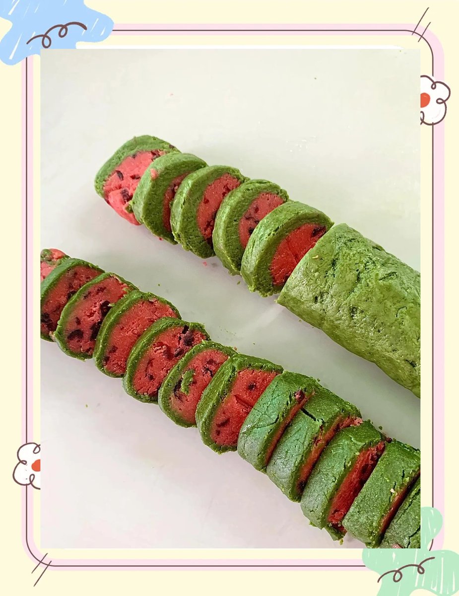 methwalai's tweet photo. Bake u0026 glow!  Tried making matcha shortbread—crunchy, subtly sweet, and so satisfying. Spent the afternoon with flour on my sleeves, laughter in the air, and a tray of treats that smelled like joy. Who’s joining my next baking session #BakingJoy #MatchaMagic https://t.co/j9fm6ut7Sq
