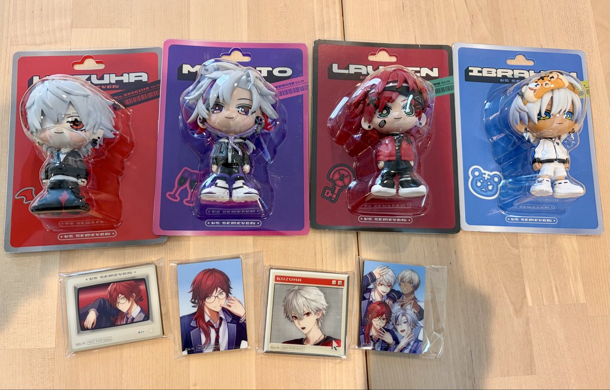 #VSせめよん　グッズ買っちゃった☺️

超可愛いです…
推しグッズ買うの楽しくて仕方ない…

#にじさんじ
#せめ4