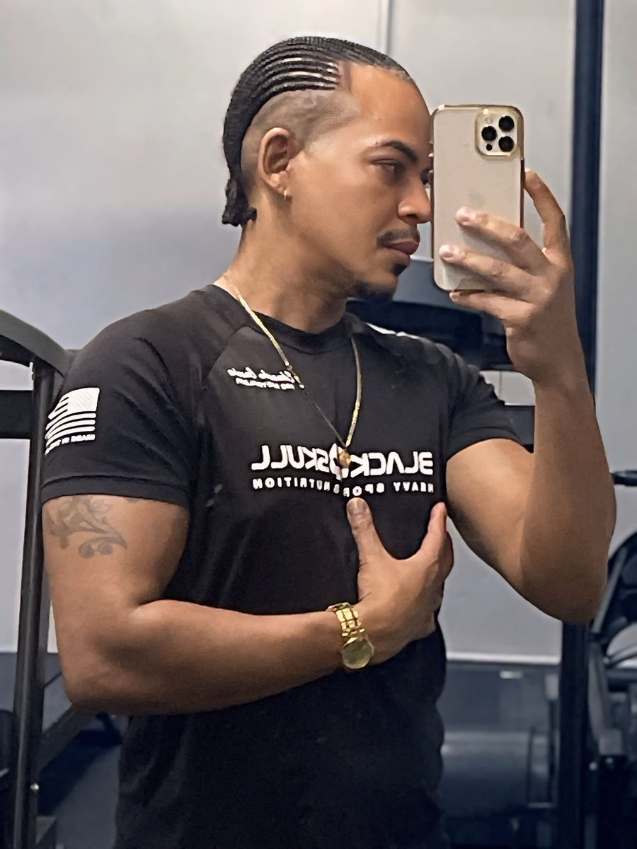 MASSAGEM & DEPILAÇÃO(METRÔ REPÚBLICA)1198827-1200 tweet media