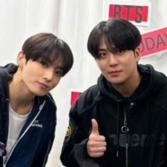 diana ୨ৎ tweet media