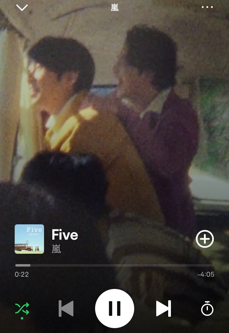 ホワイトコロン tweet media