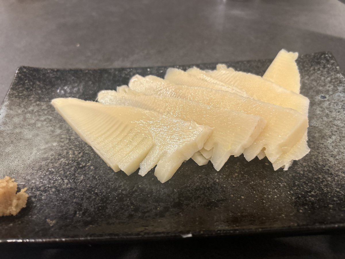 クソニワイン tweet media