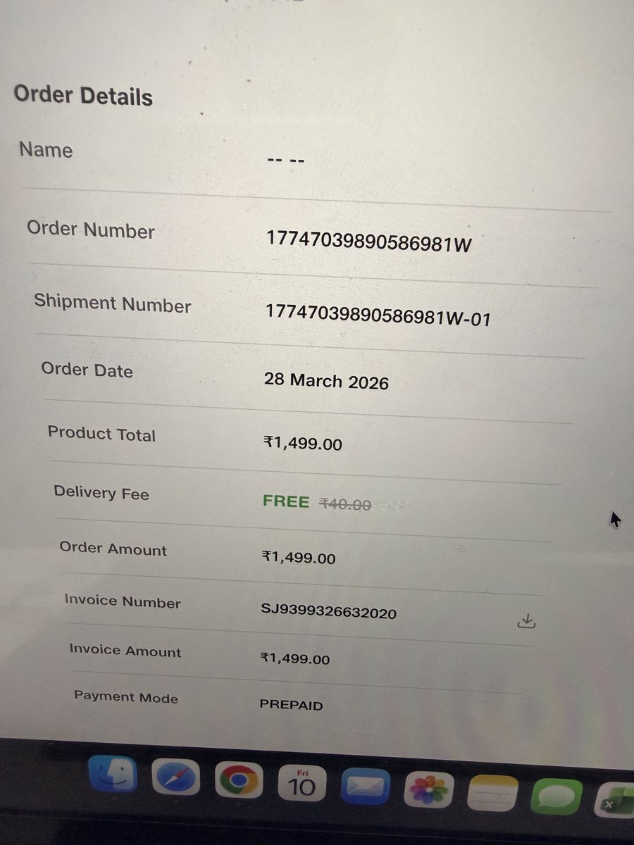 scud86's tweet photo. @JioMart_Support 13 days passed still no one calls me or came to collect return. What do you means by complaint registered if nobody works on it. Is it so hard to return a item on jiomart https://t.co/jt67fkRxLm