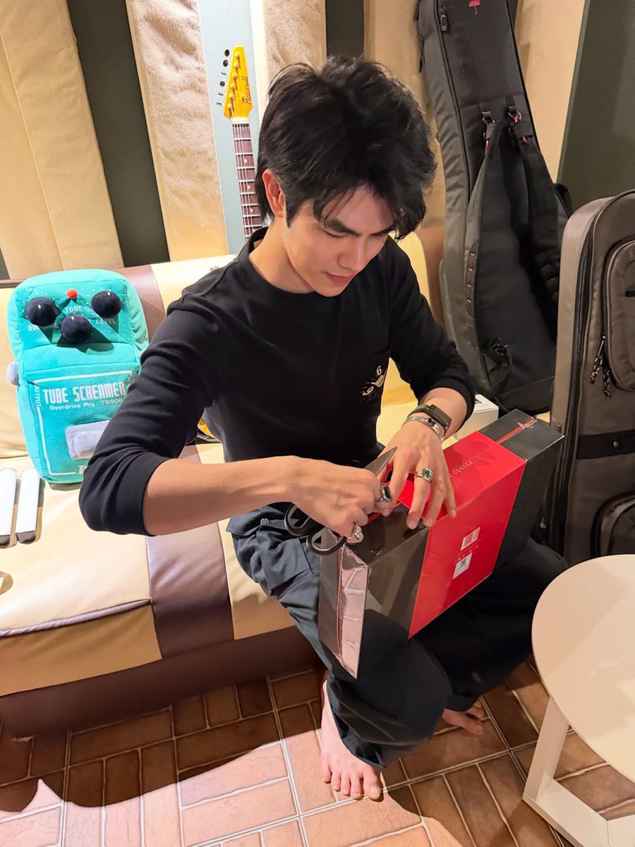 𝗆𝗈𝗃𝗂𝗆𝗂𝗅𝖾 🎸 ﹆ഒ﹅⋆ tweet media