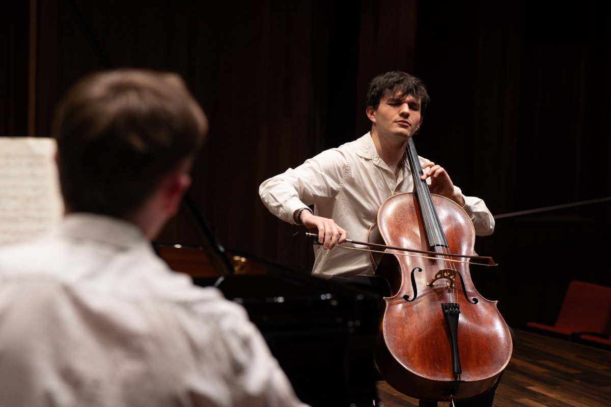 rathfarnhamopw's tweet photo. Tickets on sale now for Royal Irish Academy - Academy Artists in Concert, a concert of diverse musical pieces by a selection of high-performance students from the Royal Irish Academy of Music.

Tickets  €15 from https://t.co/tkMgdEOdQK 
inc. booking fee.

📷: Mark Stedman https://t.co/lfvEdQdhHh