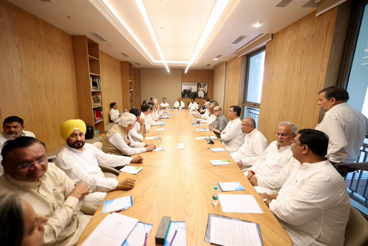 Congress tweet media