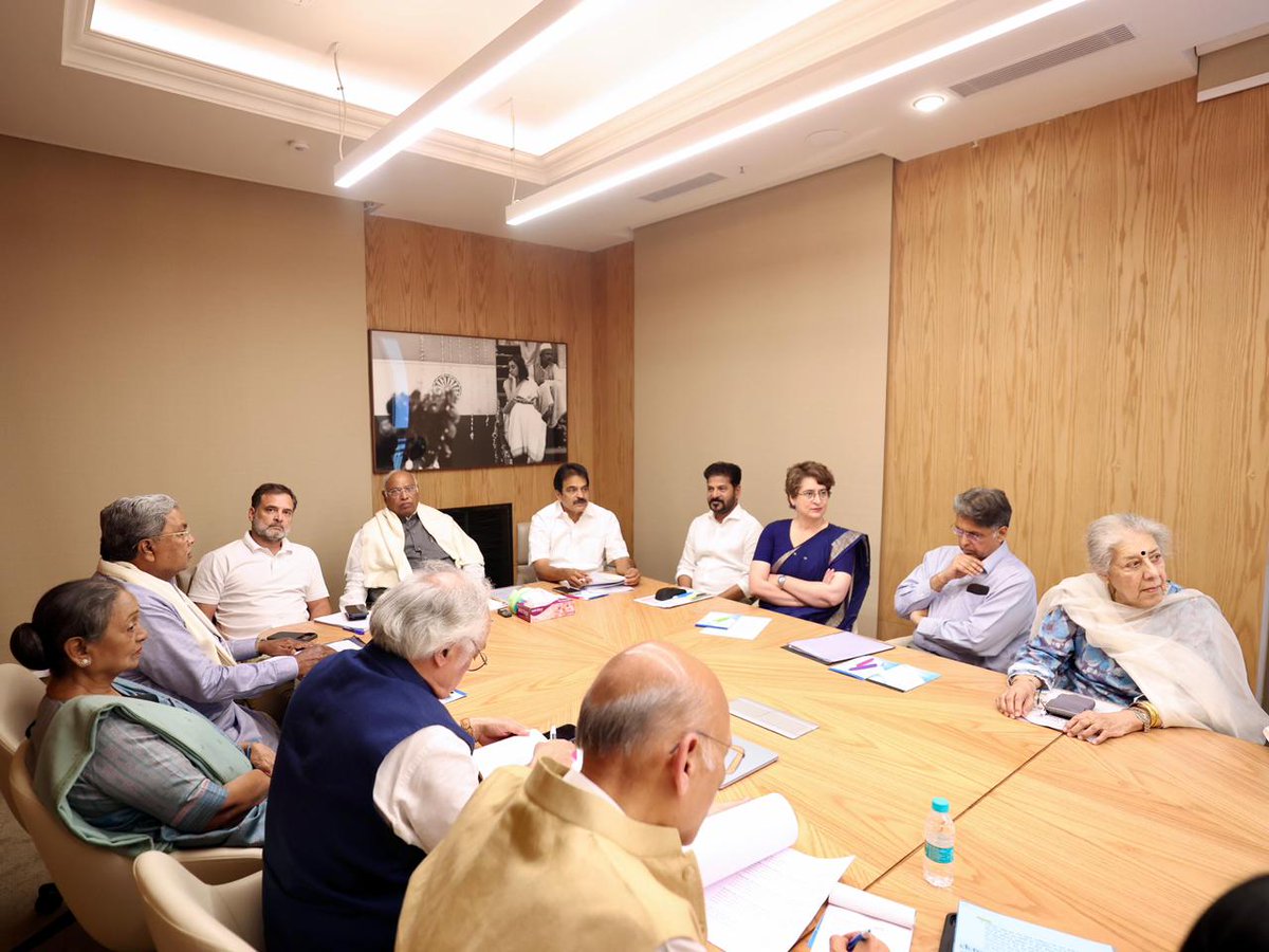 Congress tweet media