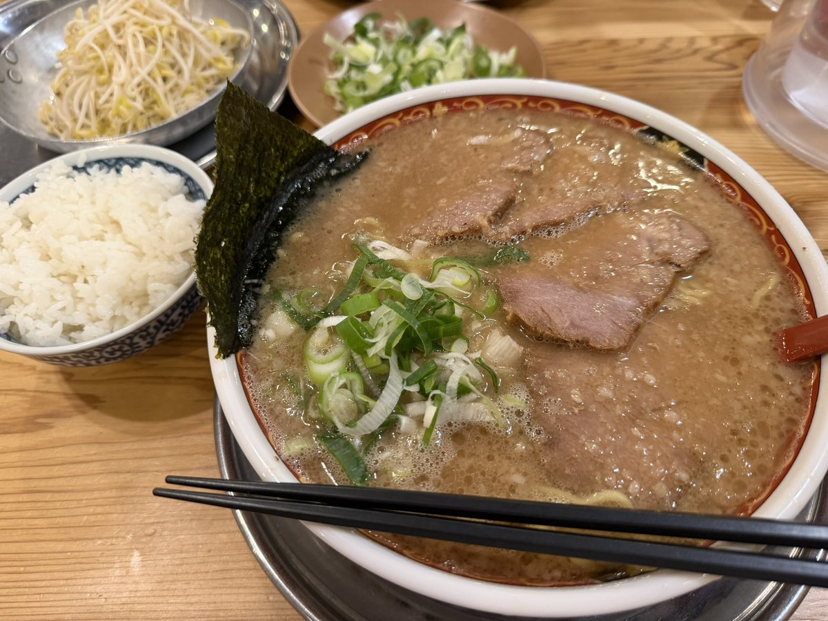 もへじん tweet media