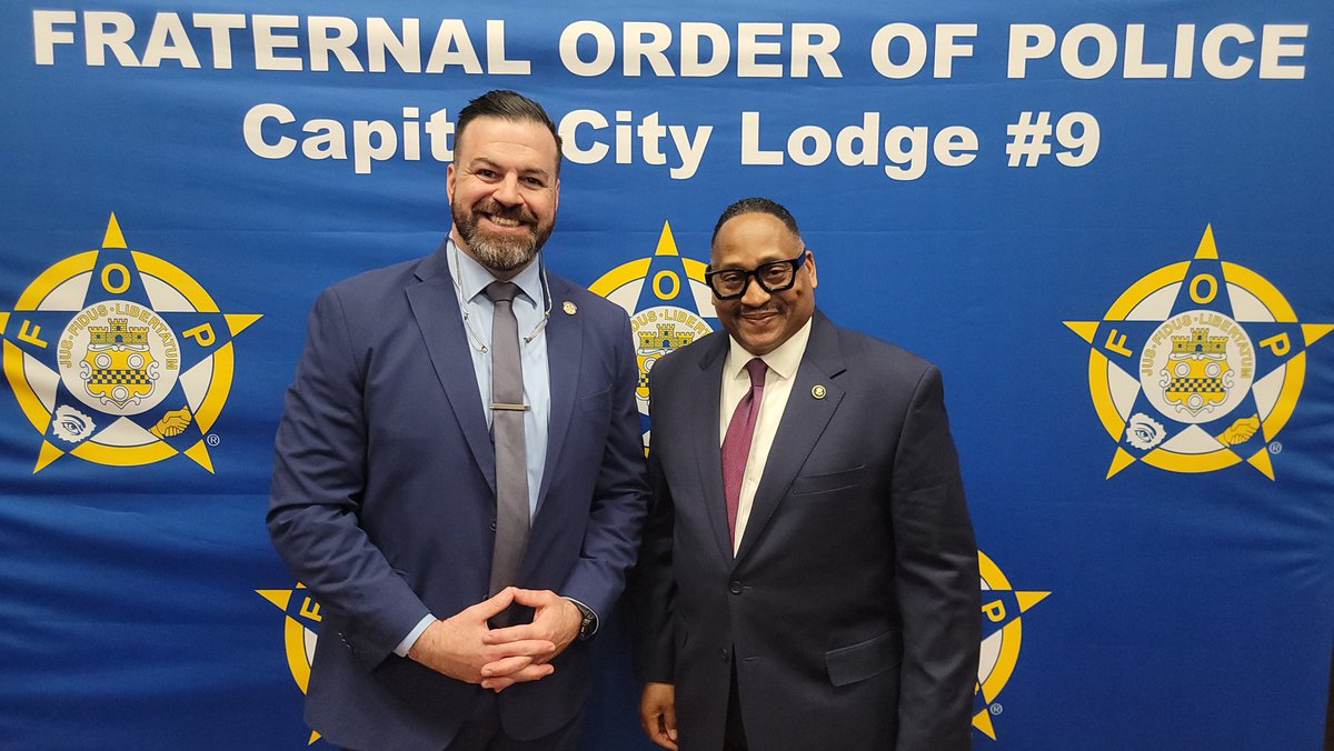 JackCoats1555's tweet photo. What a great honor to serve the members of the Fraternal Order of Police Capitol City Lodge 9, thank you, President Steel and Executive Committee for this opportunity. +JTCII https://t.co/DeO918tT7F
