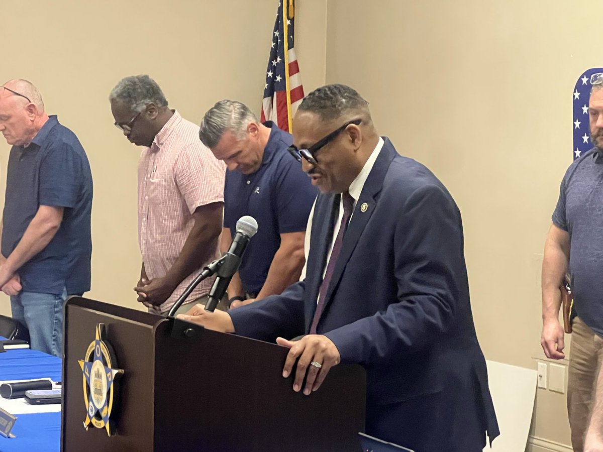 JackCoats1555's tweet photo. What a great honor to serve the members of the Fraternal Order of Police Capitol City Lodge 9, thank you, President Steel and Executive Committee for this opportunity. +JTCII https://t.co/DeO918tT7F