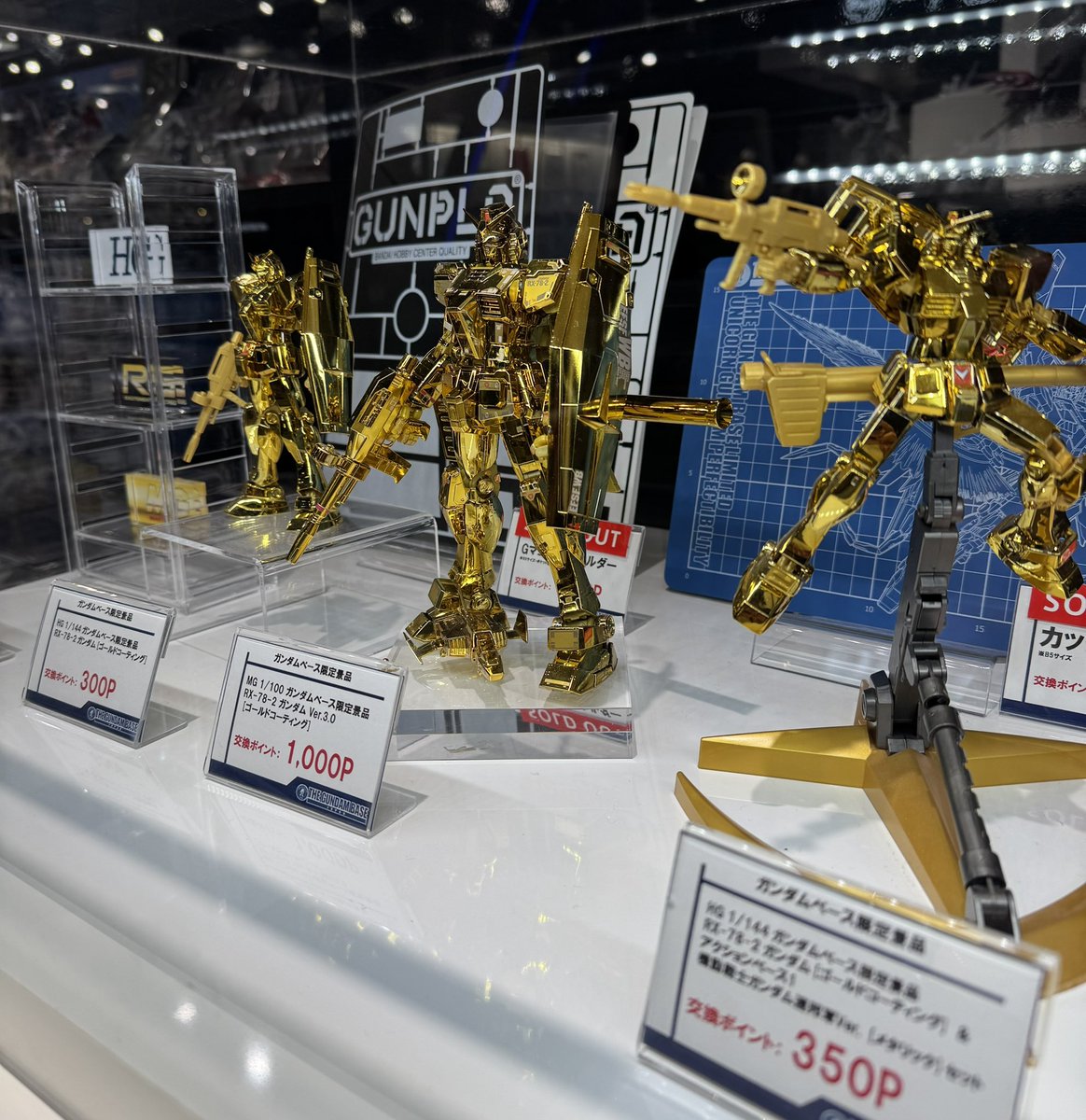 ちやちや tweet media