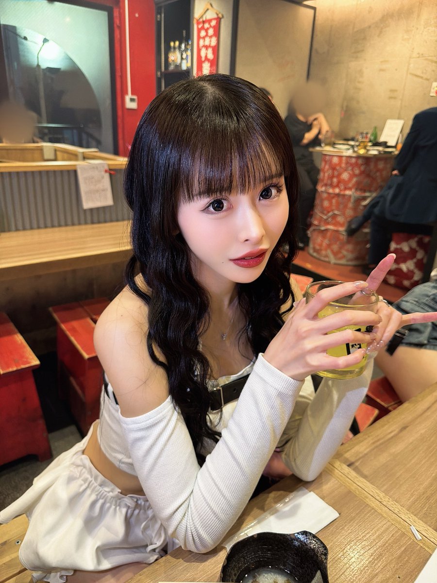 梅原エレナ tweet media