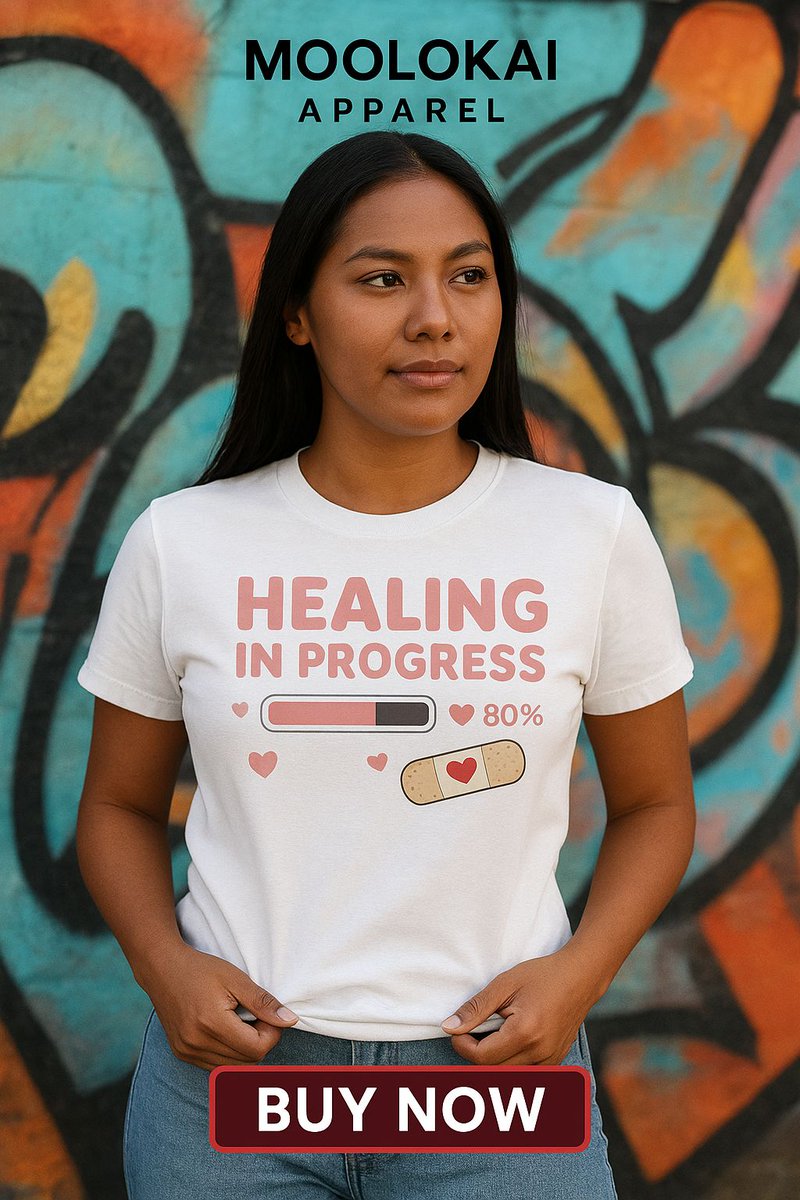 MoolokaiApparel's tweet image. Stand out with our 'Healing in Progress' tee! 🌟 Soft, breathable, and perfect for any outing or as a gift. Ready to make a statement? #MoolokaiApparel #FashionForward #StyleStatement