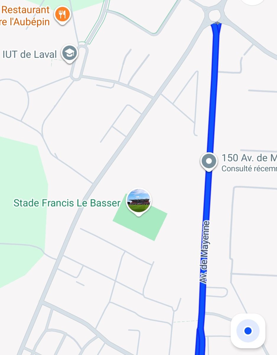 ℹ️ Le parcage visiteur du stade Francis-Le-Basser est la partie entourée de la photo 1️⃣

🅿️ L'accès au parking visiteur s'effectue par l'Avenue de Mayenne 

Bonne route aux courageux ❤️🤍