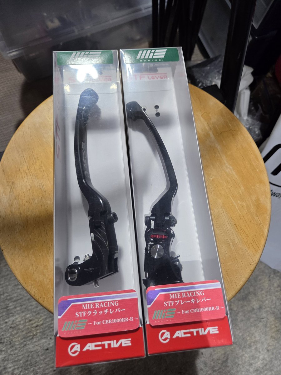 HRC_daisuki's tweet photo. U-KANAYAから、ついにスペシャルなレバーを投入したぜ!
#MIERacing https://t.co/tz2bkcBHpK