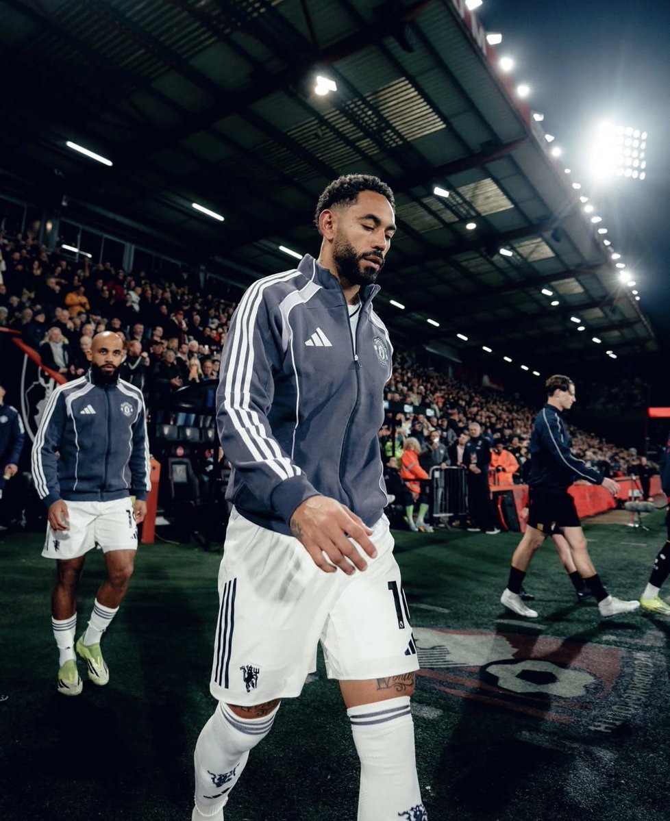 𝐅𝐚𝐧 𝟏𝟎 tweet media