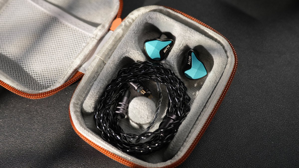 ziigaat's tweet image. Arete II time 💙

#ZiiGaat #audio #music #favorite #game #audiophile #tech