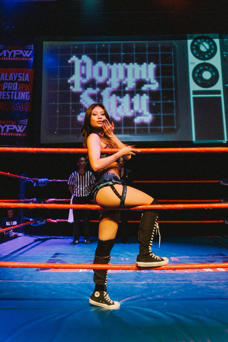 PoppyShay15064's tweet photo. New breed 4 🤭
#malaysiaprowrestling #prowrestling #WomensWrestling https://t.co/r9Nhk909il