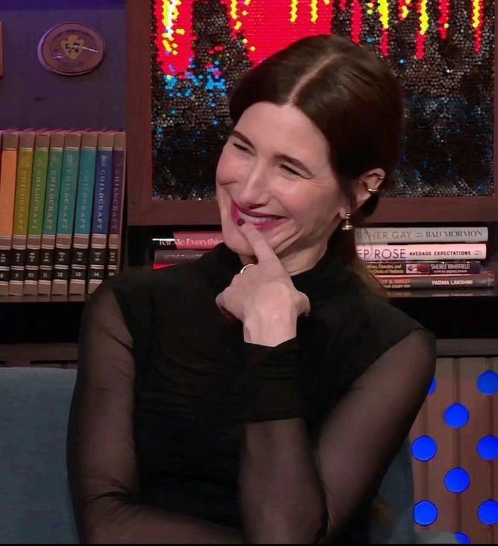 so if kathryn got both aubrey and lizzie pregnant can she get me pregnant too?🤗🤗