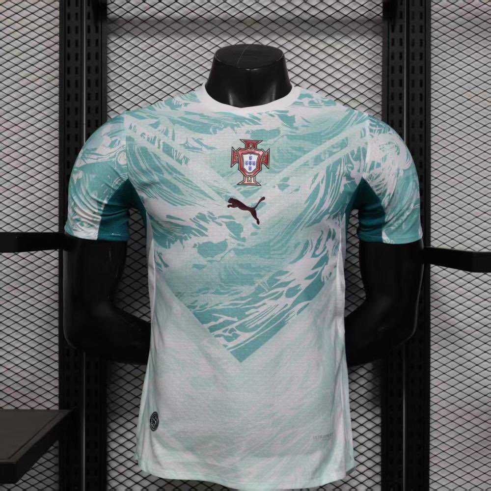 Gracias_store's tweet photo. 👕| تيشيرت منتخب البرتغال الإحتياطي 2026

🔗| للطلب عبر الموقع الإلكتروني: https://t.co/MwYFzHZK2G

#Graciasstore 
#كاس_العالم_٢٠٢٦ https://t.co/YZjUpCN5cj