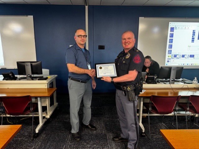 NEStatePatrol's tweet photo. From the beginning of careers to decades of service, milestones are meant to celebrated! 

Congratulations to Trooper Kevin Stary on 25 years and Sgt Michael Lassen for 10 years of service to the people of Nebraska! #LifeOfService https://t.co/SdCmPT2Ovd