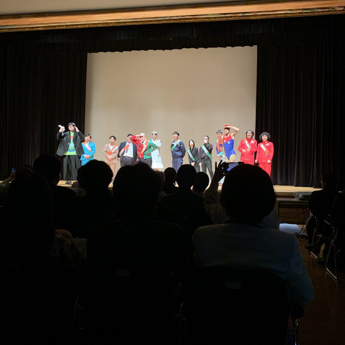 やましお tweet media