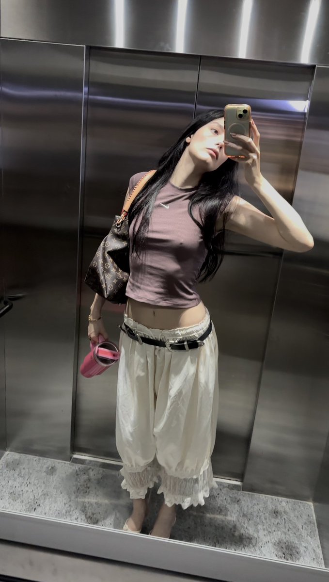 𝐿𝒶𝓇𝒾 𝒮𝒶𝓁𝒹𝒶𝓃𝒽𝒶 🍒 tweet media