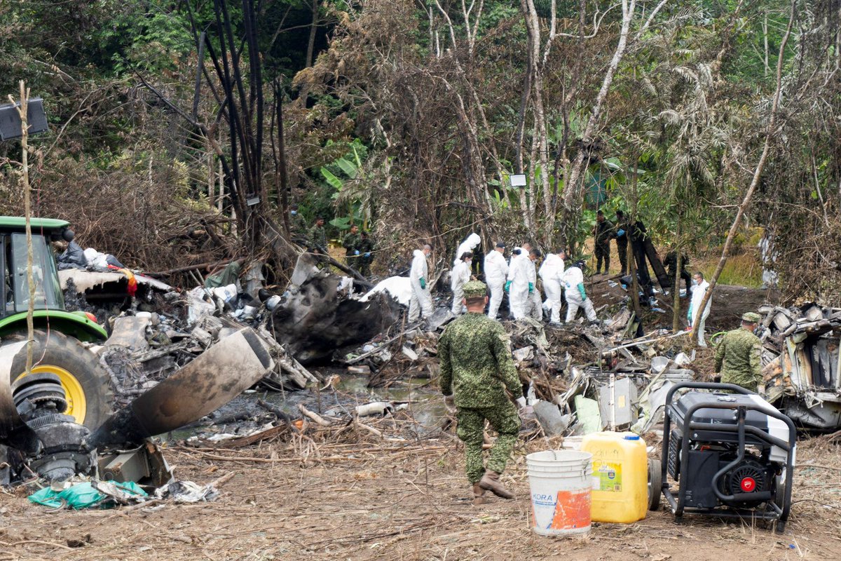 fl360aero's tweet image. Colombian Air Force confirms that the C-130 Hercules aircraft that crashed in Putumayo was uninsured. 

Read more: fl360aero.com/detail/colombi… 

#aircraft #aviation #safety