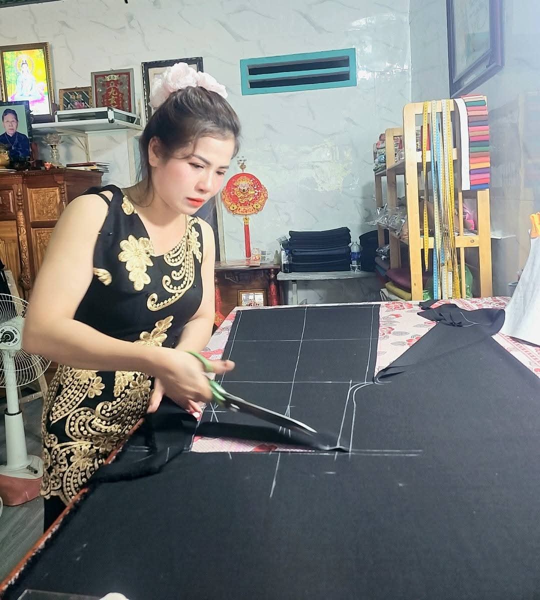 chị lê tweet media