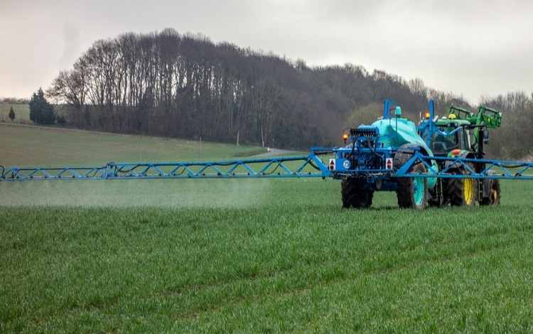 legalnewsfrance's tweet image. Loi "Duplomb 2" : avis très critique du Conseil d’Etat
#Duplomb2 #Avis #Conseil d’Etat #PrincipedePrécaution #AvisScientifique #Dérogation
legalnews.fr/public/environ…