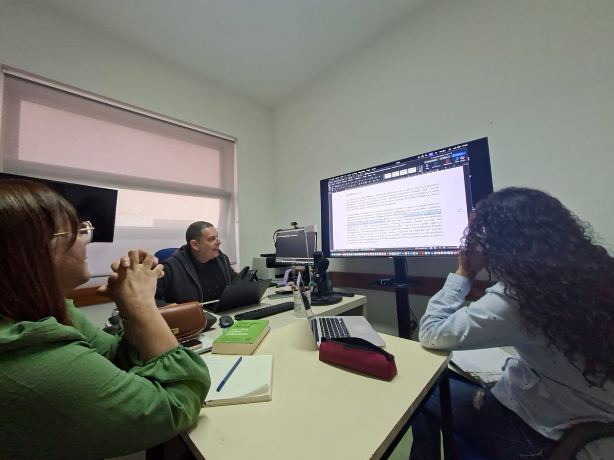 Anastvs🦋 tweet media