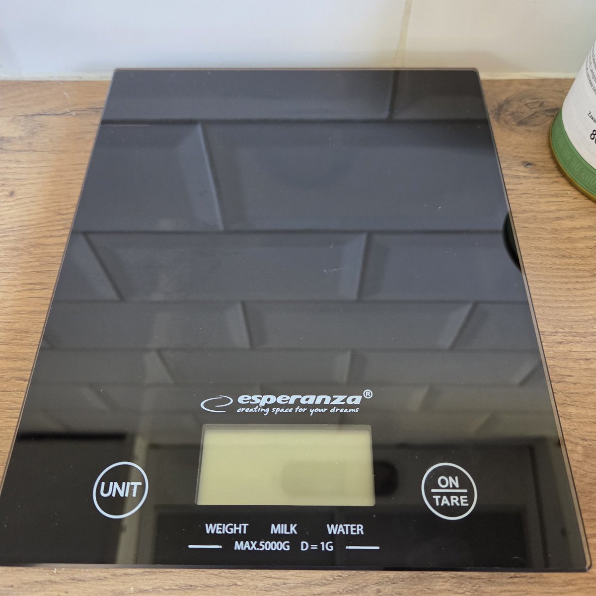 booohoohohooho's tweet image. got my kitchen scale n bathroom scale im so #stoked im gonna #lockin