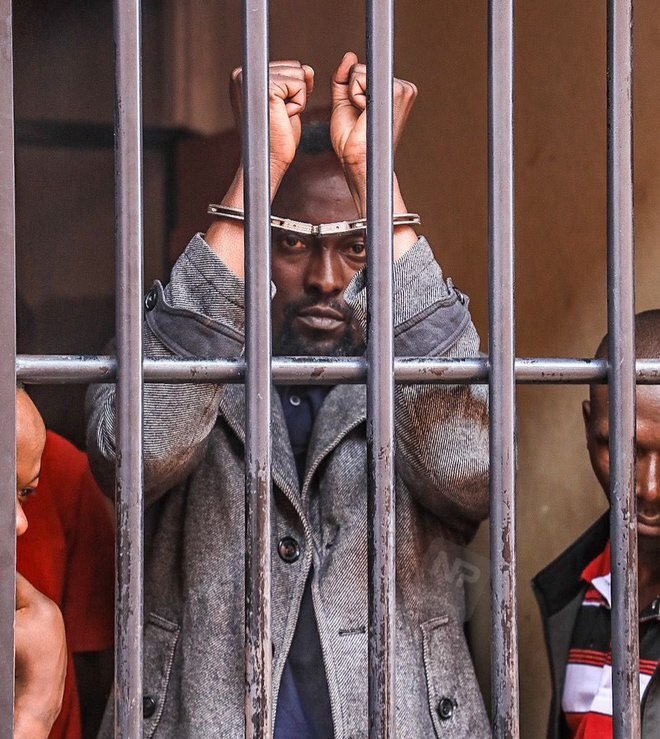 EmilySmithUK tweet media