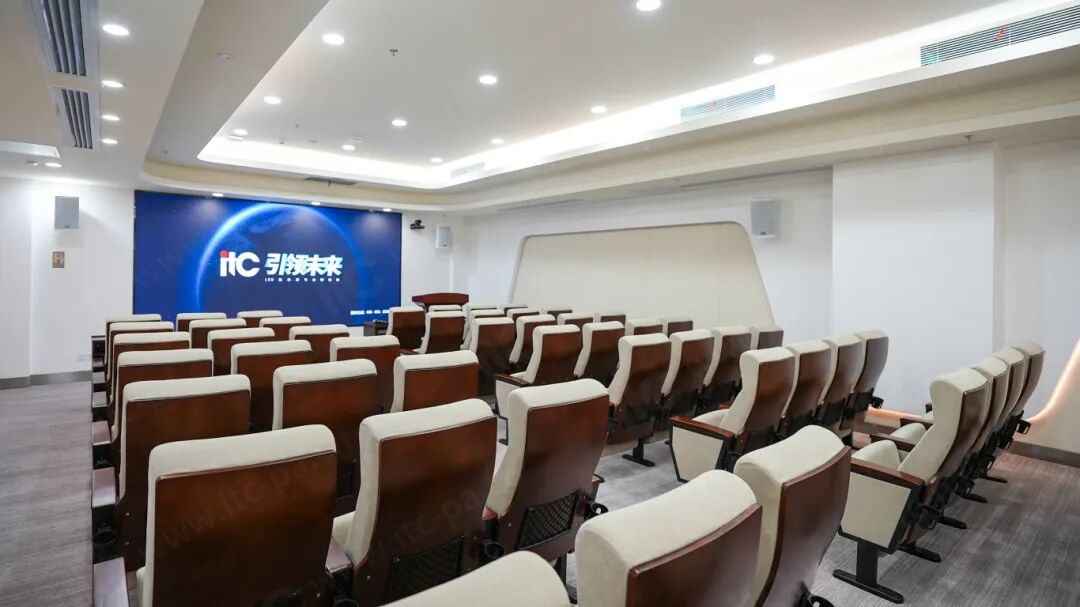 GuangzhouITC's tweet image. 🏛️ itc one-stop #audiovisual solution for the China-ASEAN Healthcare Cooperation Center (Guangxi)
🎯 Tailored #ledscreen, digital #conference systems, #prosound systems, HD recording, speech transcription, visual management, #stagelight
Discover more: itctech.com.cn
