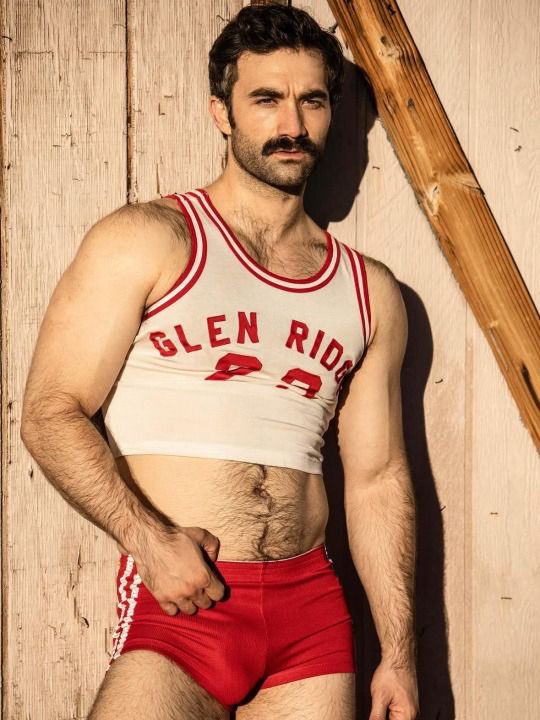 Mister Race Bannon tweet media