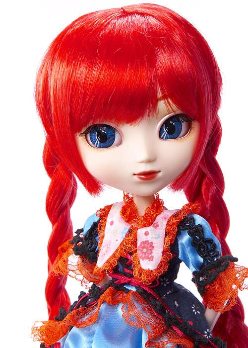 pullip doll of the day! 🤍 tweet media