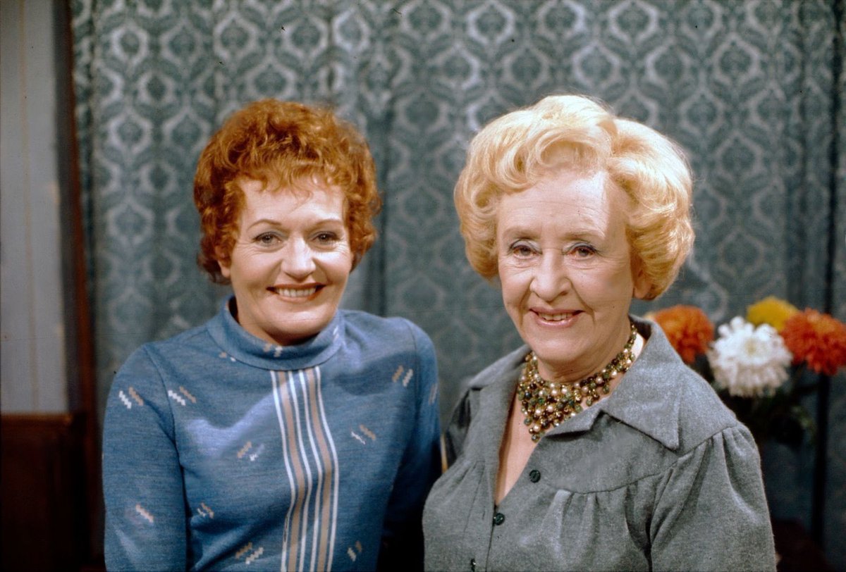 Doris Speed Fans tweet media